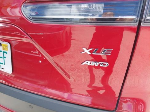 Used 2026 Toyota Corolla Cross XLE AWD/4WD image 11
