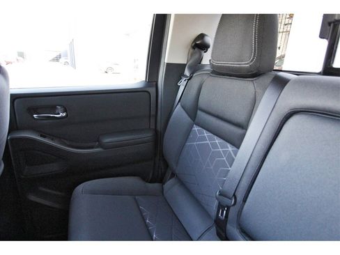 New 2026 Nissan Frontier SV image 9