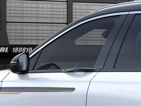 New 2026 Lincoln Nautilus Black Label image 20