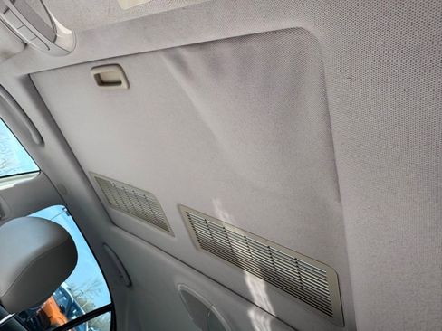 Used 2007 Mercedes-Benz E 320 BlueTEC Sedan image 15