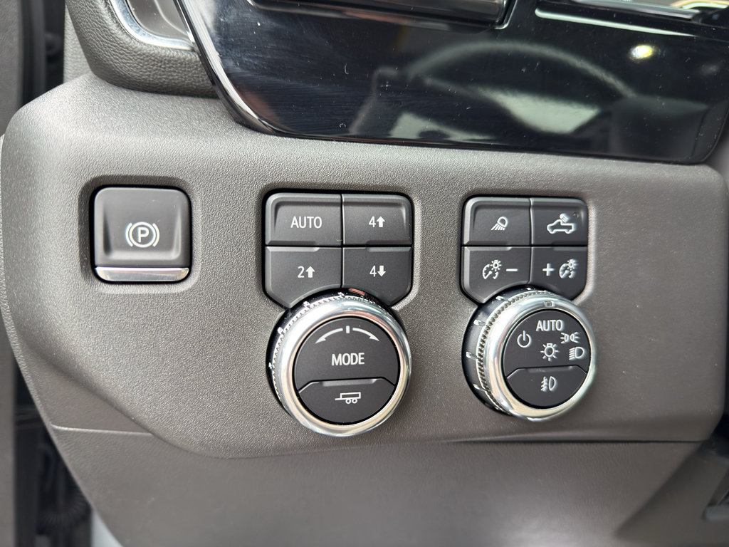 Used 2025 GMC Sierra 1500 Elevation w/ Elevation Premium Package AWD/4WD image 27