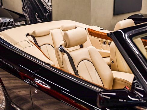 Used 2000 Rolls-Royce Corniche RWD image 20