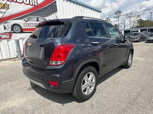 Used 2018 Chevrolet Trax LT w/ Driver Confidence Package FWD image 8