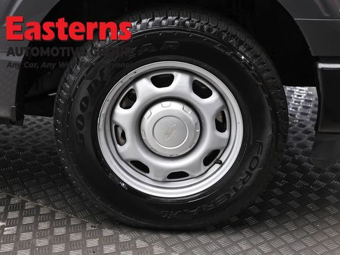 Used 2022 Ford F150 XL w/ Equipment Group 101A High RWD image 28