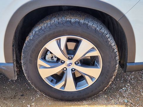 Used 2019 Subaru Ascent Premium w/ Popular Package #2A AWD/4WD image 16