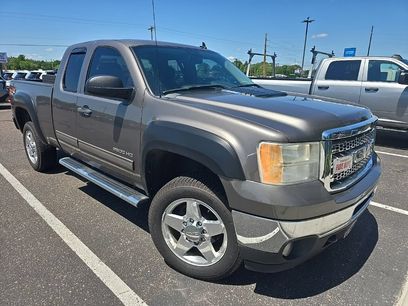 Used 2013 GMC Sierra 2500 SLE w/ SLE Preferred Package