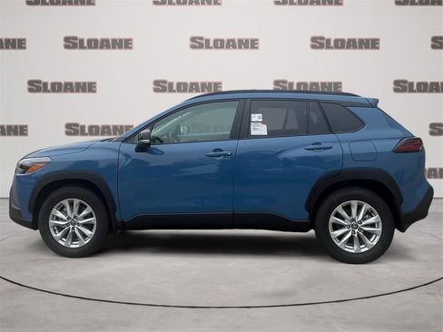 New 2026 Toyota Corolla Cross LE image 2