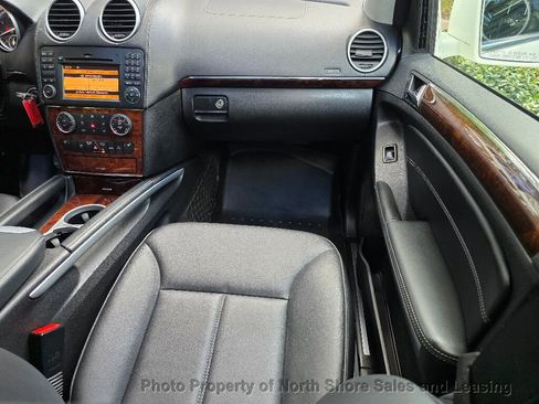 Used 2011 Mercedes-Benz GL 450 GL 450 4MATIC 4dr GL450 image 60