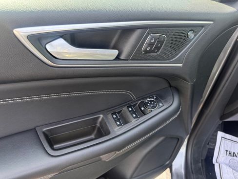 Used 2024 Ford Edge Titanium AWD/4WD image 17