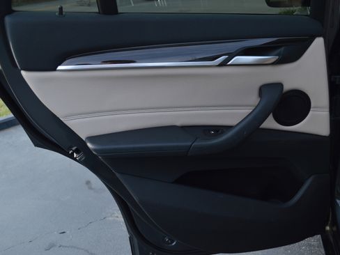 Used 2016 BMW X1 xDrive28i image 26