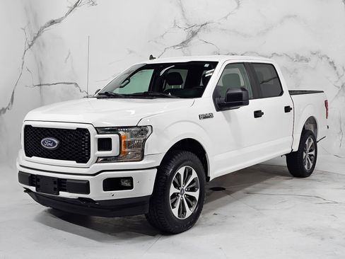 Used 2020 Ford F150 XL w/ Equipment Group 101A Mid AWD/4WD image 14