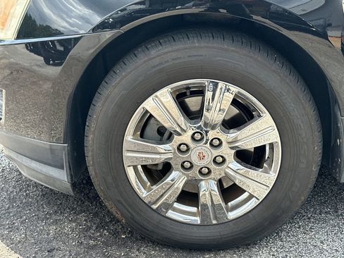 Used 2016 Cadillac SRX Luxury w/ Driver Awareness Package AWD/4WD image 11