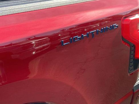 Used 2023 Ford F150 Lightning Platinum image 27