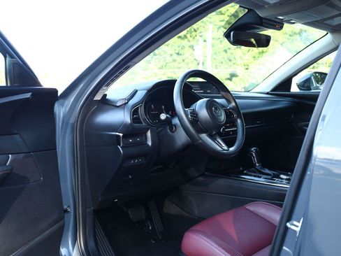 Used 2024 MAZDA CX-30 AWD 2.5 S w/ Preferred Package image 12