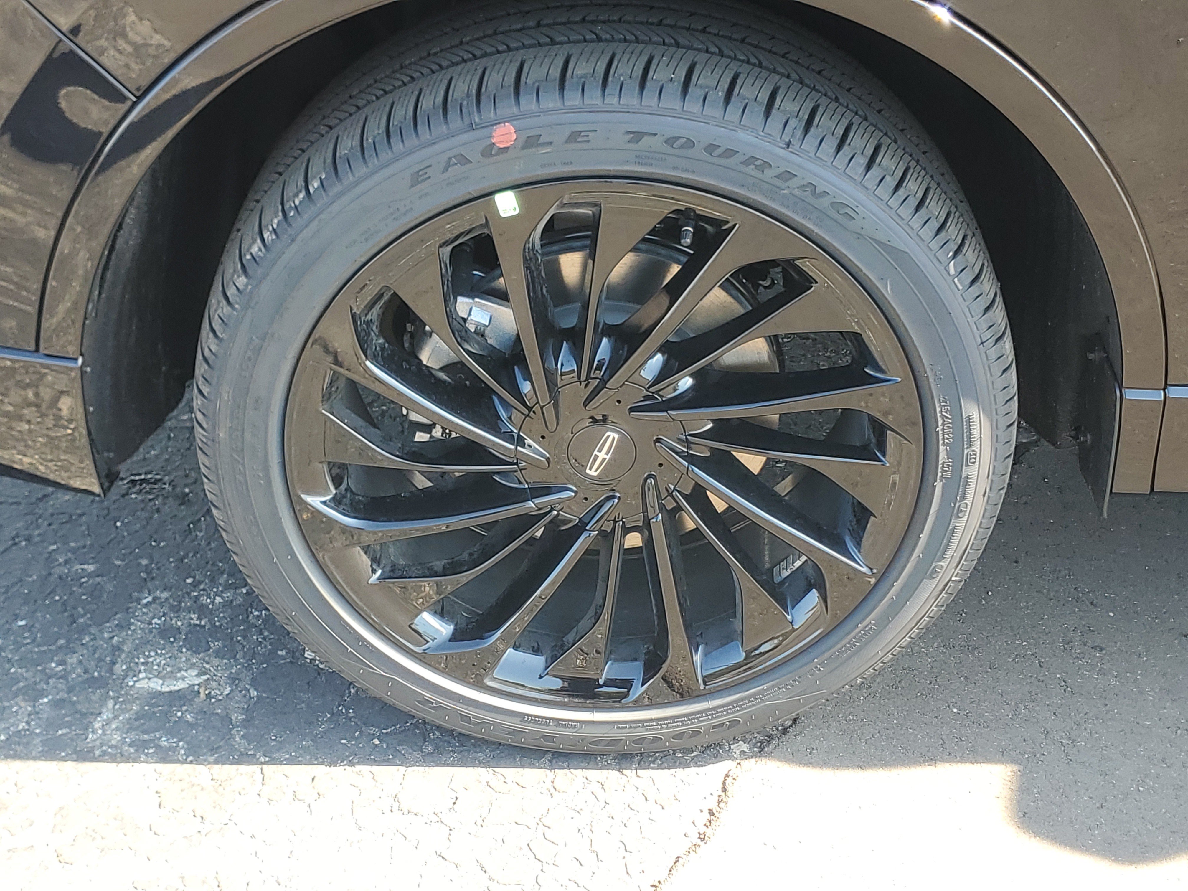 New 2027 Lincoln Aviator Reserve w/ Jet Appearance Package AWD/4WD image 5