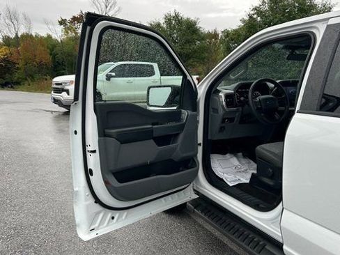 Used 2021 Ford F150 XLT w/ Trailer Tow Package image 11