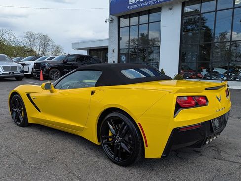 Used 2015 Chevrolet Corvette Stingray Convertible w/ 2LT Preferred Equipment Group RWD image 10