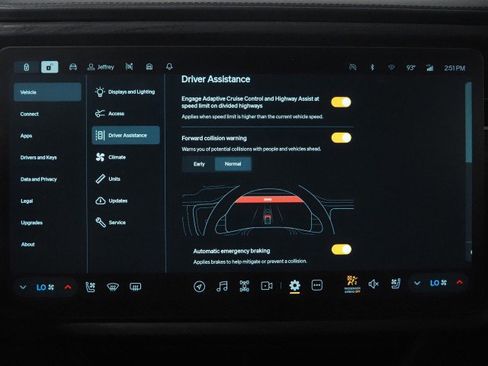 Used 2024 Rivian R1S AWD Adventure image 37