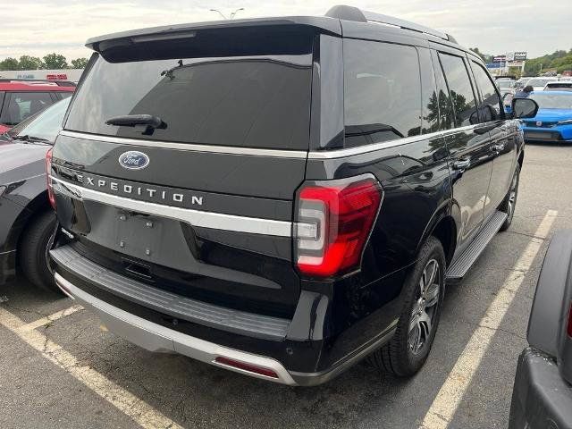 Certified 2024 Ford Expedition Limited AWD/4WD image 4