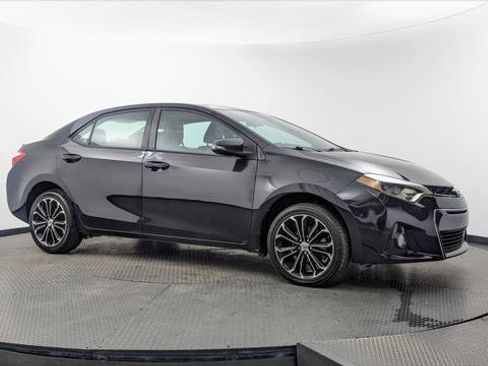 Used 2014 Toyota Corolla S FWD image 11