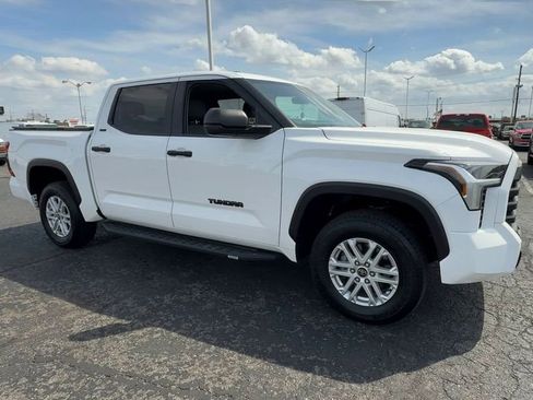 Used 2024 Toyota Tundra SR5 image 2