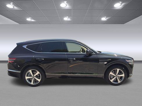 Used 2024 Genesis GV80 2.5T w/ Advanced Package AWD/4WD image 4