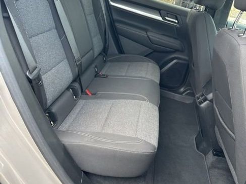 Used 2025 GMC Terrain Elevation image 40