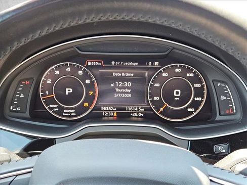 Used 2018 Audi Q7 3.0T Premium Plus w/ Premium Plus Package AWD/4WD image 13