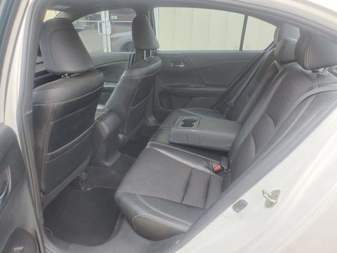Used 2016 Honda Accord Sport image 27