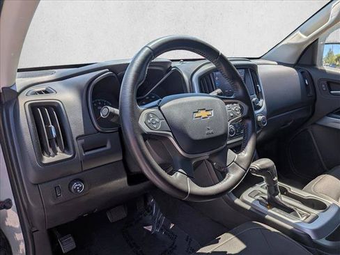 Used 2020 Chevrolet Colorado LT w/ LT Convenience Package RWD image 10
