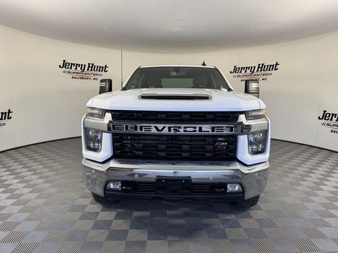 Used 2023 Chevrolet Silverado 3500 LT w/ Convenience Package image 5