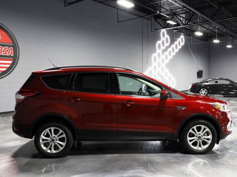Used 2018 Ford Escape SEL w/ Ford Safe & Smart Package AWD/4WD image 8
