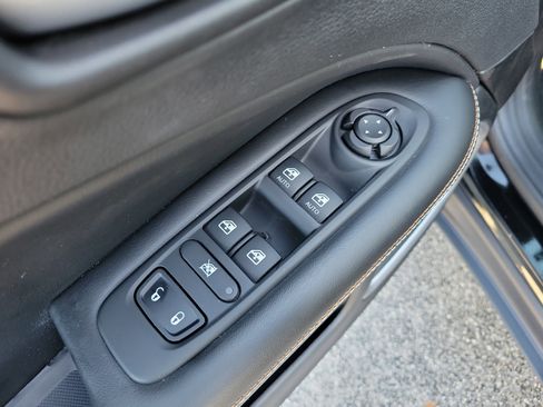 Used 2019 Jeep Compass Sport w/ Tech Group image 20