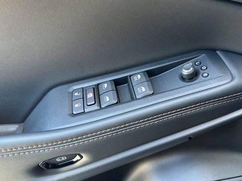 New 2026 Jeep Cherokee Limited AWD/4WD image 11