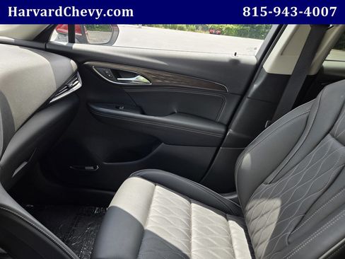 Used 2023 Buick Envision Avenir FWD image 13