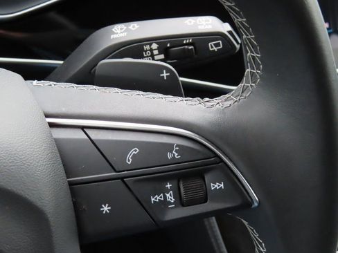 Used 2025 Audi Q7 3.0T Premium Plus image 23