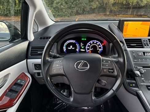 Used 2011 Lexus HS 250h image 26