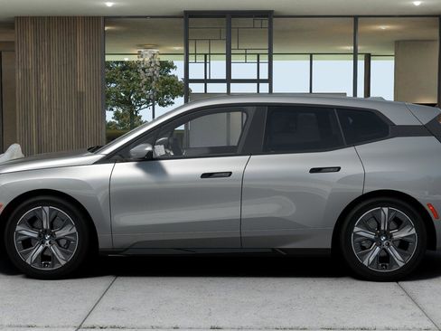 New 2026 BMW iX xDrive45 image 4