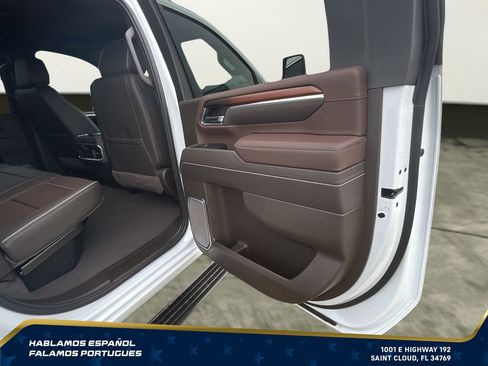 New 2026 GMC Sierra 2500 Denali w/ Denali Reserve Package AWD/4WD image 30