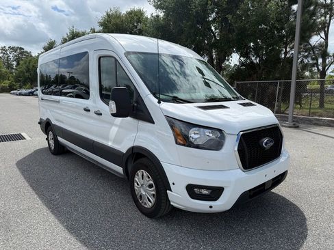 Used 2024 Ford Transit 350 XLT image 3