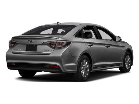 Used 2016 Hyundai Sonata SE image 5