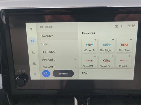 Used 2024 Toyota Corolla Cross L image 24