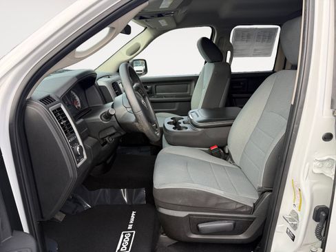 Used 2022 RAM 1500 Tradesman w/ Chrome Plus Package image 10