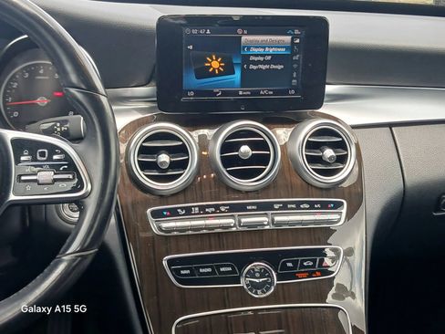 Used 2019 Mercedes-Benz C 300 4MATIC Sedan w/ Premium Package image 28