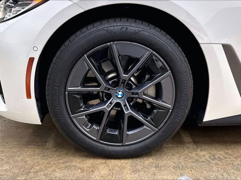 Used 2023 BMW i4 eDrive35 w/ Premium Package RWD image 12