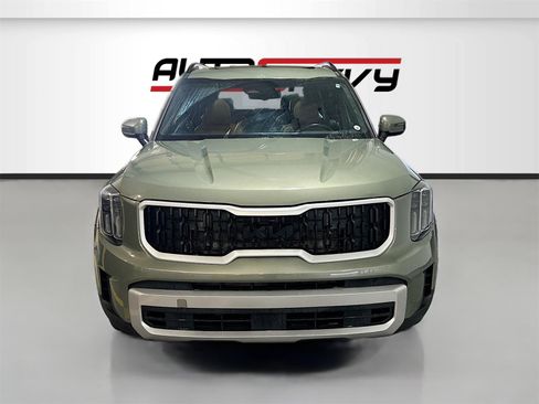 Used 2023 Kia Telluride EX X-Line image 2