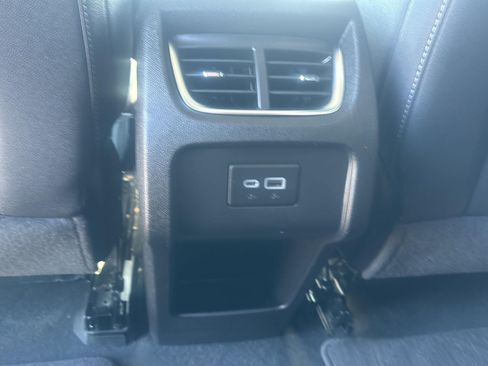 Used 2024 Chevrolet Blazer LT w/ Midnight/Sport Edition FWD image 14