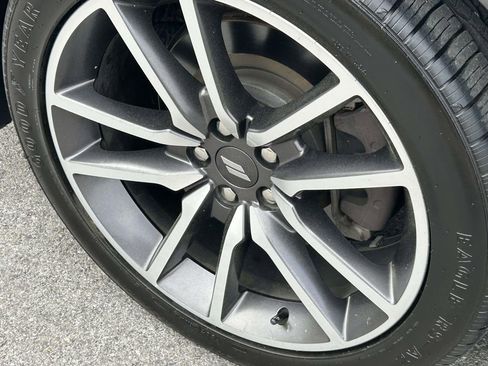 Used 2020 Dodge Charger R/T w/ Plus Group RWD image 8