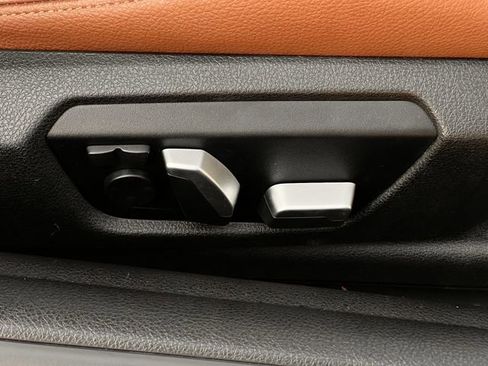 Used 2017 BMW 230i Convertible image 24