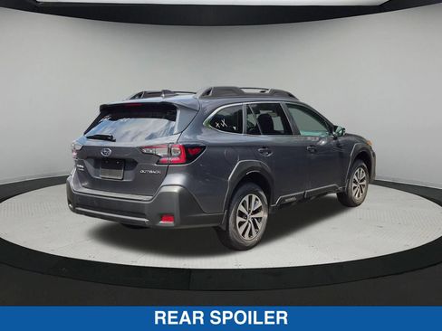 Certified 2025 Subaru Outback Premium AWD/4WD image 4